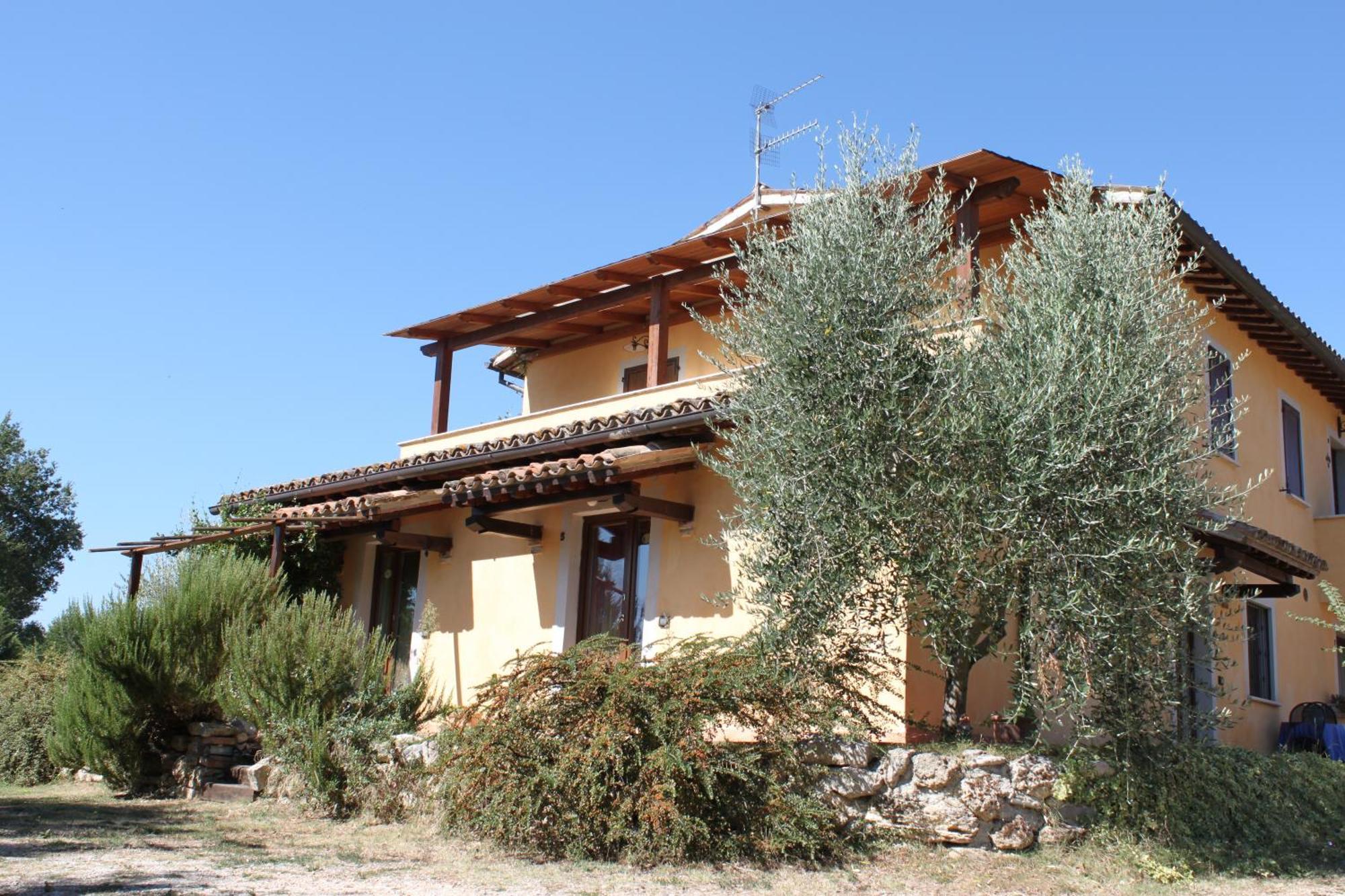 Villa La Casa Di Gelsomino Massa Martana Exterior foto